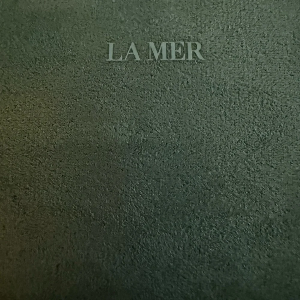 La Mer elegant la